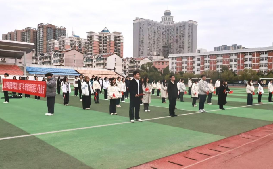 图片2.png 图片2.png