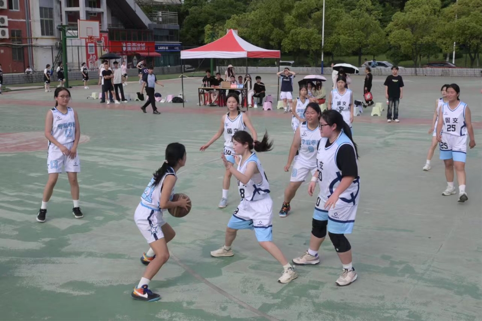 b9db27cf99f692afb4640a16fc823c0.jpg