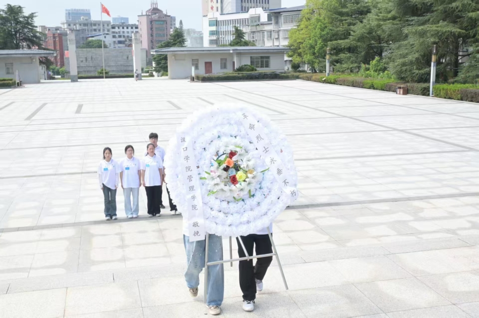 微信图片_2025-07-29_111840_422.jpg
