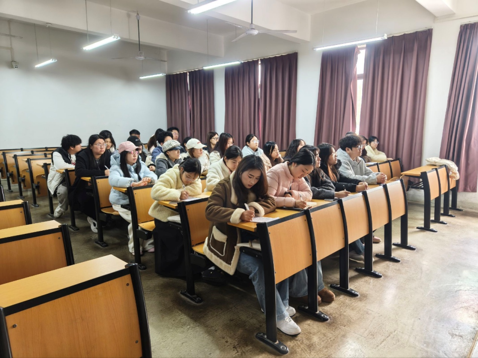 汉口学院管理学院第二十六期大学生骨干培训动员大会