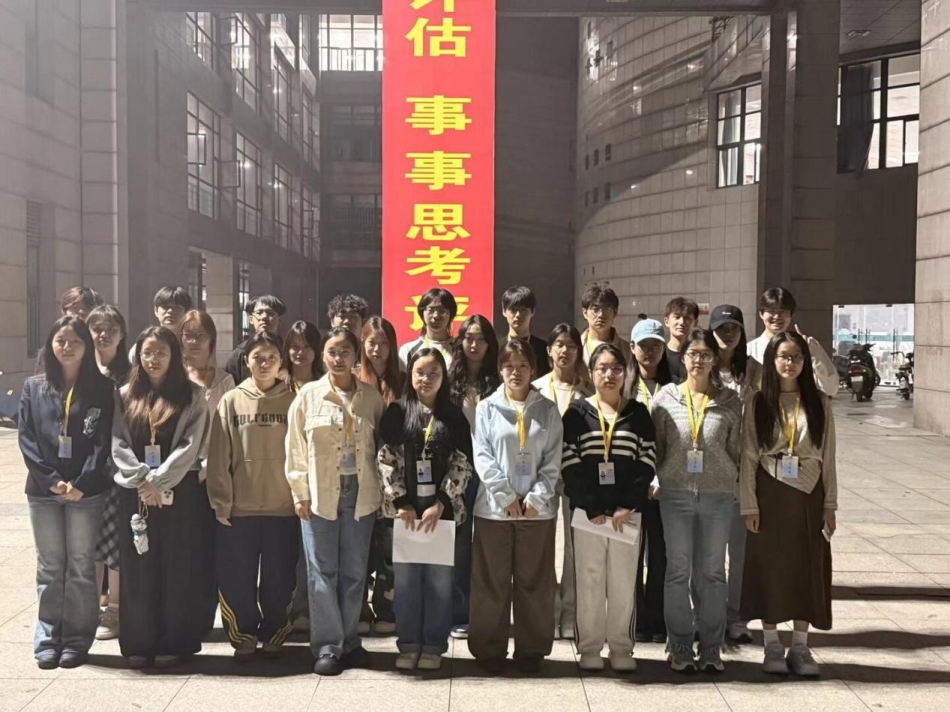 【团学天地】抓实内务安全排查，涵养优良寝室新风